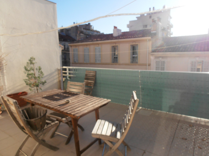 location-appartement-Marseille-13007-2