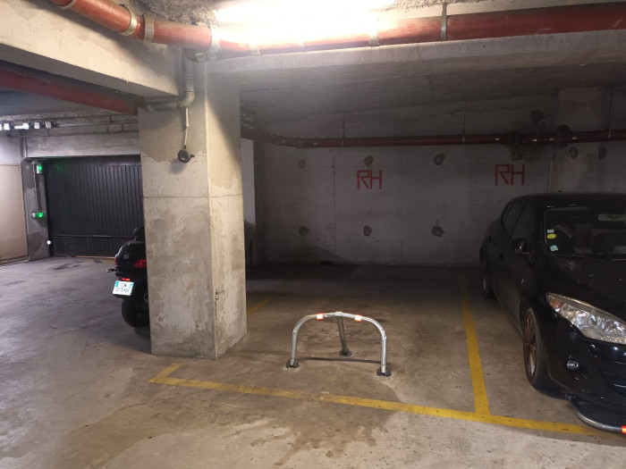 vente-parking-box-Marseille-13008-1