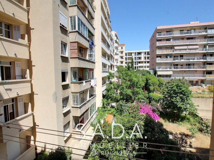 viager-appartement-Marseille-13007-3