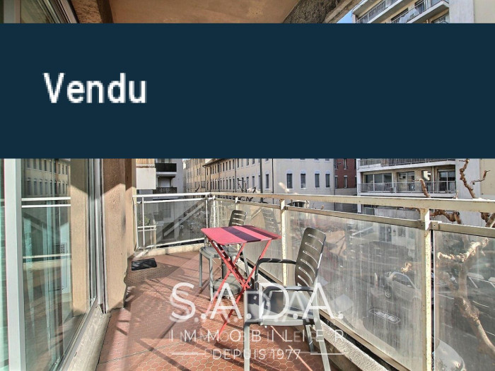 vente-appartement-Marseille-13007-2