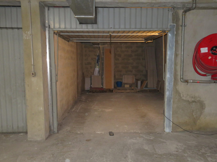 vente-parking-box-Marseille-13008-1