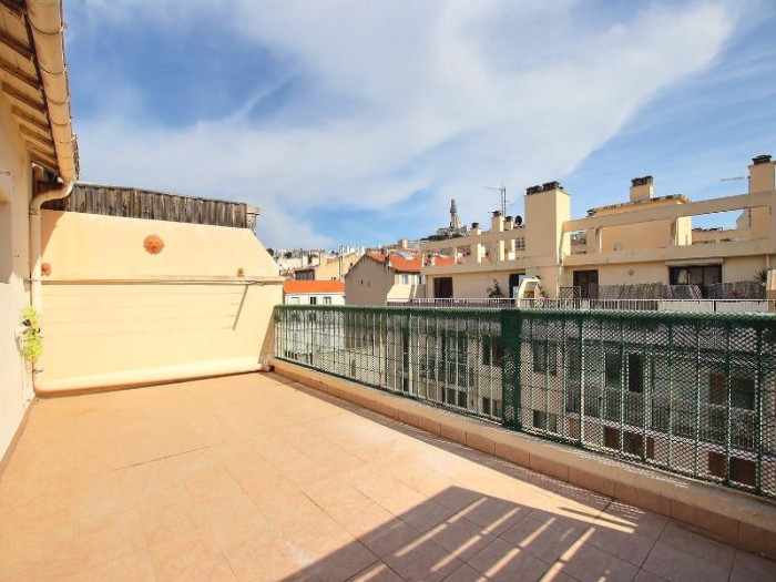 location-appartement-Marseille-13007-2
