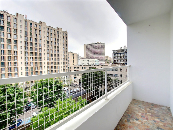 location-inconnu-Marseille-13007-3