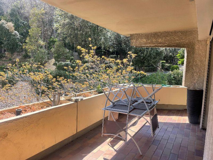 location-appartement-Marseille-13007-2