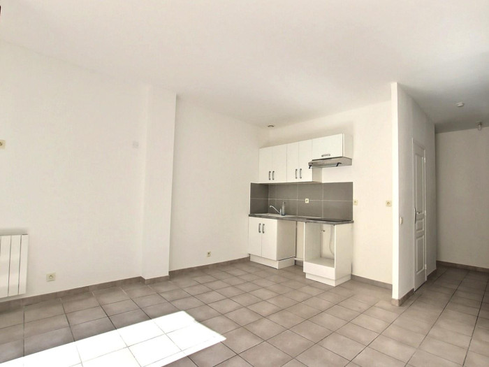 location-appartement-Marseille-13007-1