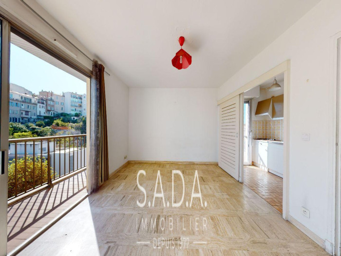 vente-appartement-Marseille-13007-1