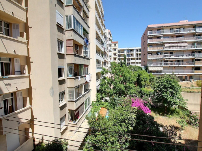 viager-appartement-Marseille-13007-3