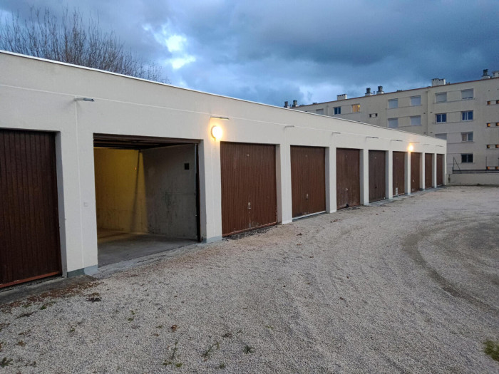 vente-parking-box-Marseille-13008-1