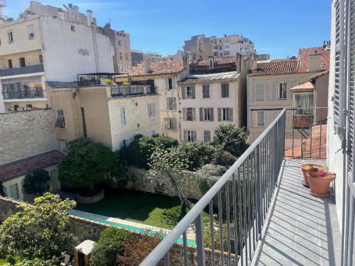 location-appartement-Marseille-13007-1