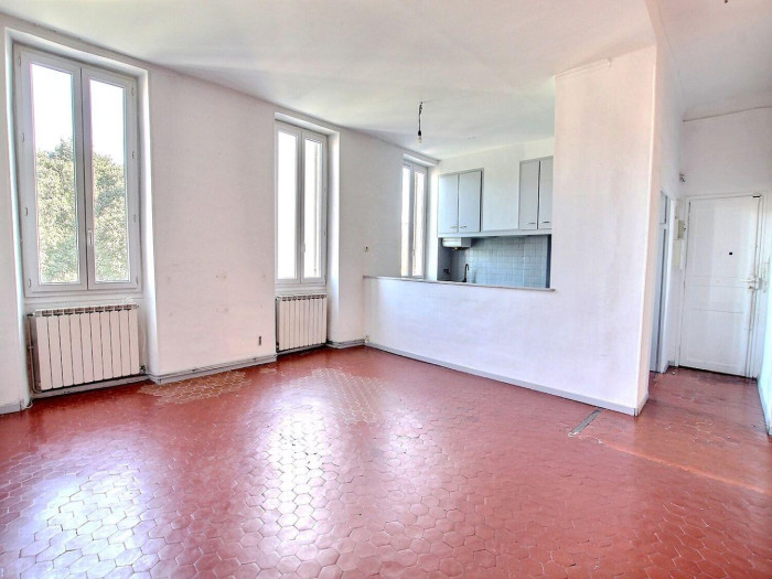 vente-appartement-Marseille-13007-4