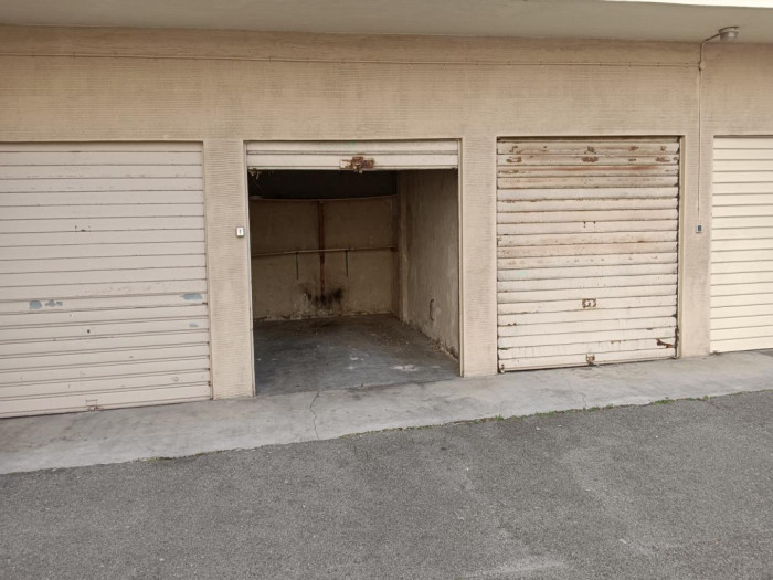 vente-parking-box-Marseille-13007-1