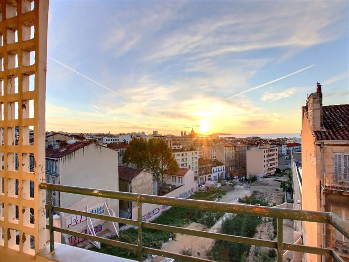 location-appartement-Marseille-13002-3