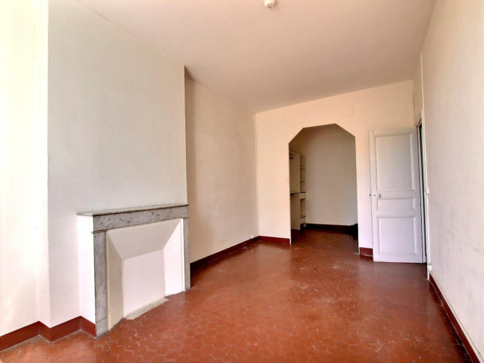 location-appartement-Marseille-13007-1