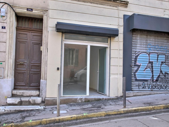 vente-local-Marseille-13007-1