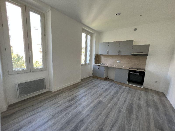 location-appartement-Marseille-13005-1