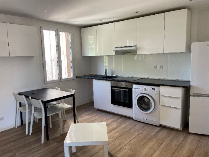 location-appartement-Marseille-13007-3