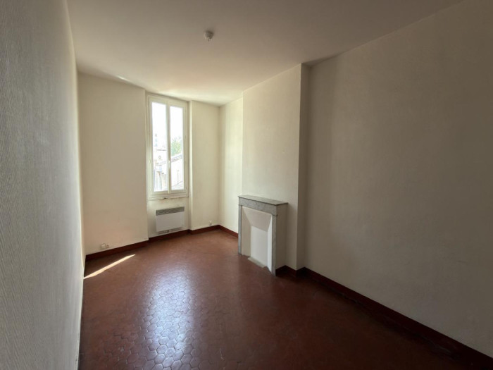 location-appartement-Marseille-13007-1
