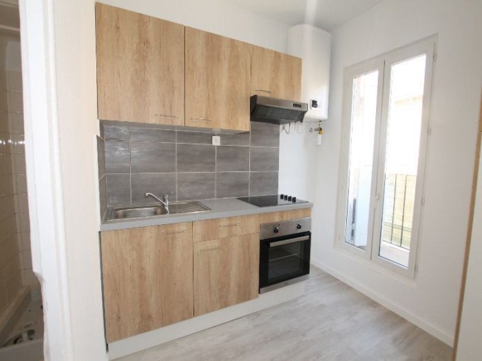 location-appartement-Marseille-13007-2