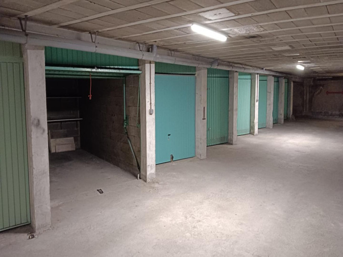 vente-parking-box-Marseille-13007-1