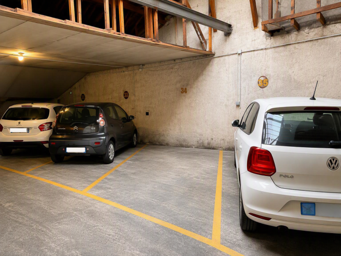location-parking-box-Marseille-13007-1