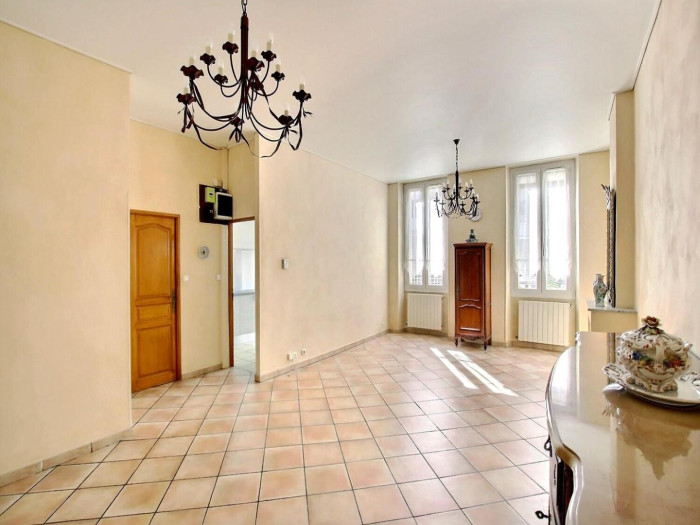 vente-appartement-Marseille-13007-4