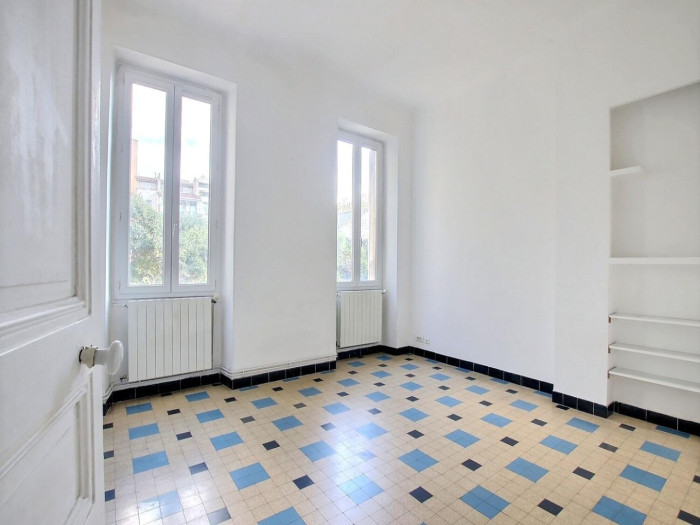 vente-appartement-Marseille-13007-3