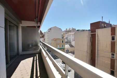 vente-appartement-Marseille-13007-3 pièces
